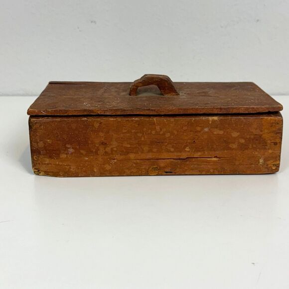 Vintage Primitive Wooden Lidded Trinket Box Plain - Picture 2 of 12